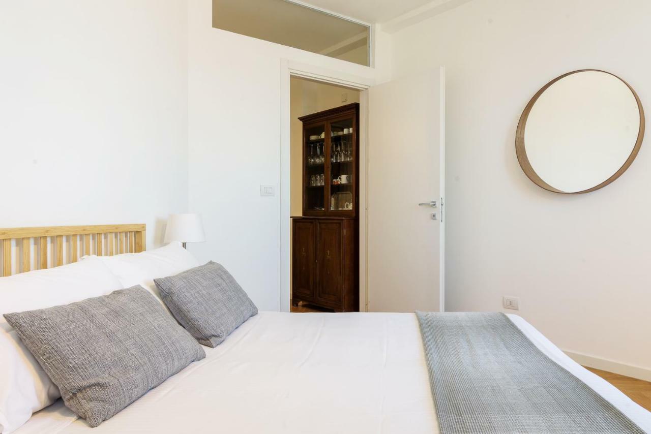 Joivy Homey 1-Bed With View Near Citylife Milano Exterior foto