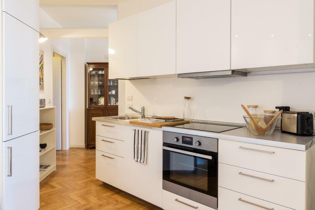 Joivy Homey 1-Bed With View Near Citylife Milano Exterior foto